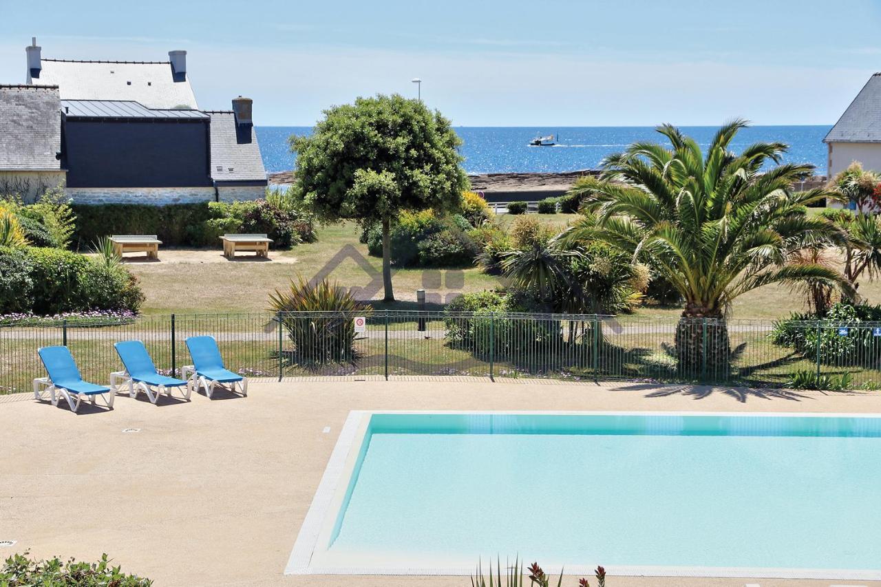 LocaLise au Guilvinec - A15 - Vue sur la mer la piscine et le jardin - Tout à pied, plages, port, centre, commerces, marché - Wifi inclus - Animaux bienvenus - Linge de lit inclus Exterior foto