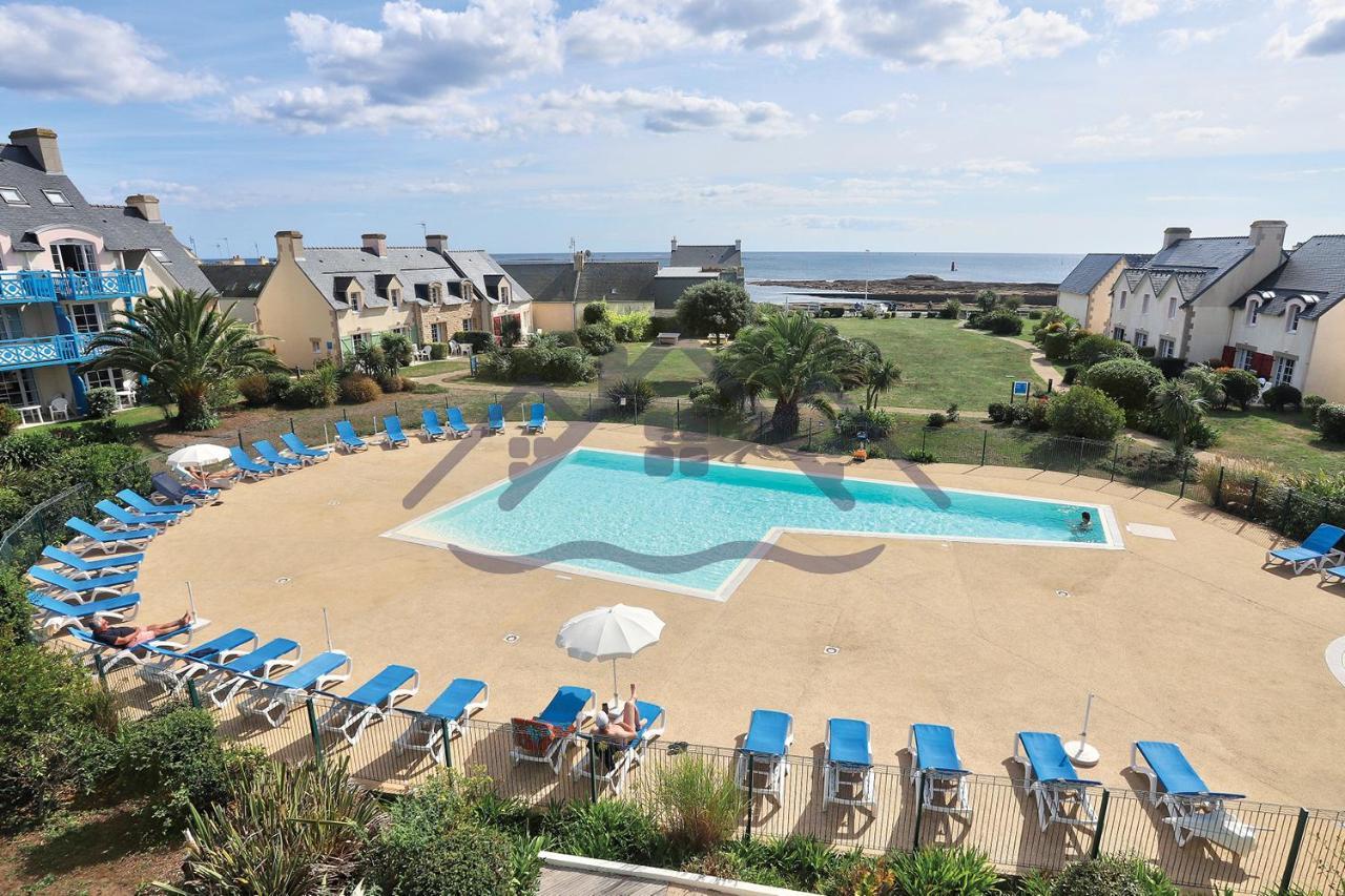 LocaLise au Guilvinec - A15 - Vue sur la mer la piscine et le jardin - Tout à pied, plages, port, centre, commerces, marché - Wifi inclus - Animaux bienvenus - Linge de lit inclus Exterior foto